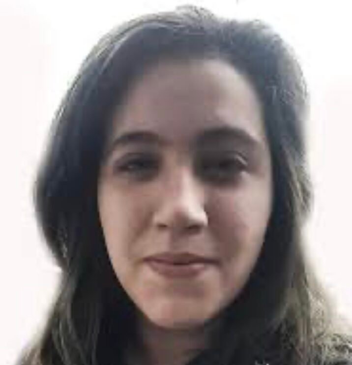 Lic. Constanza Curado