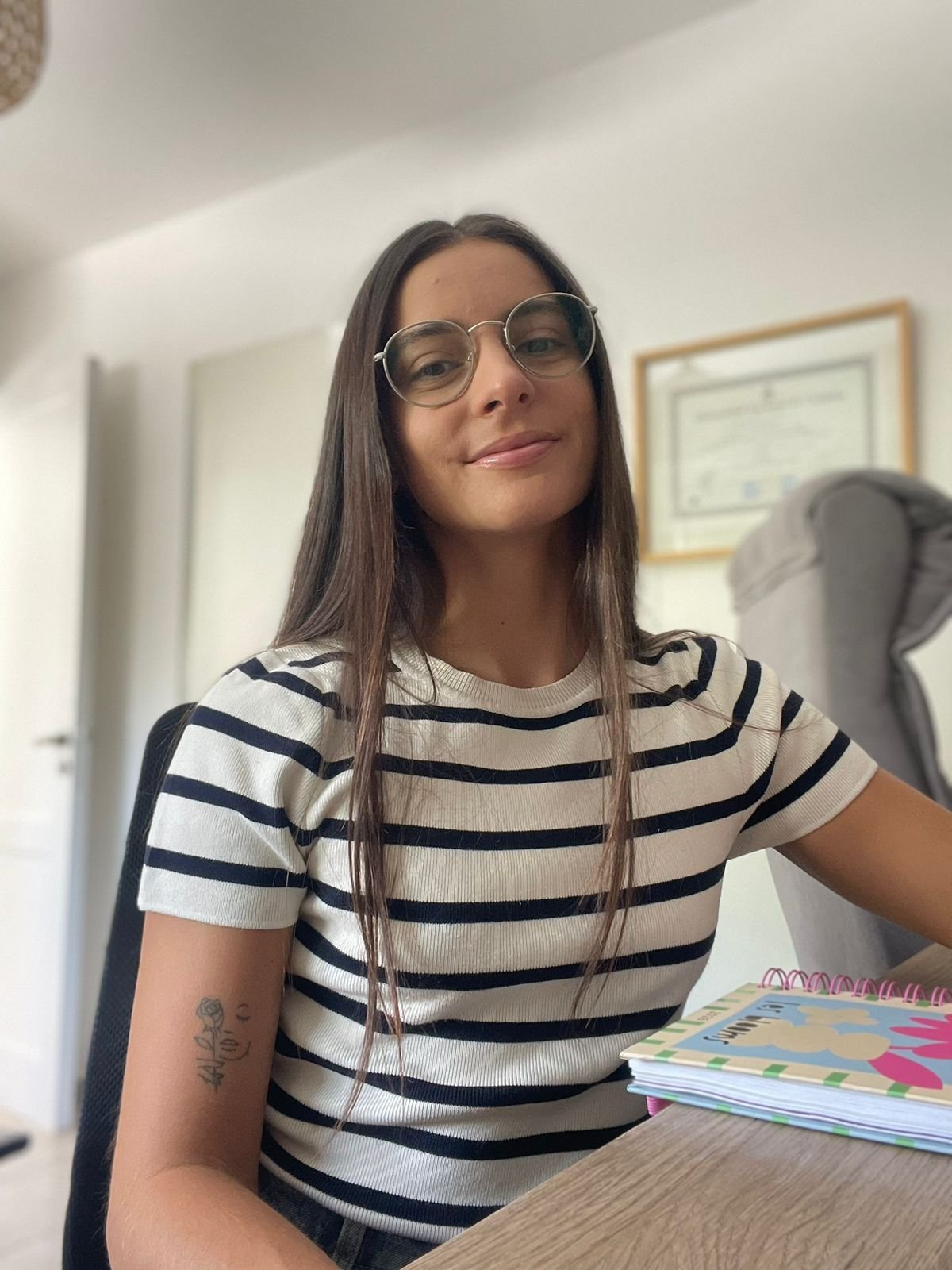 Lic.  Maria de la Paz Perez Ares